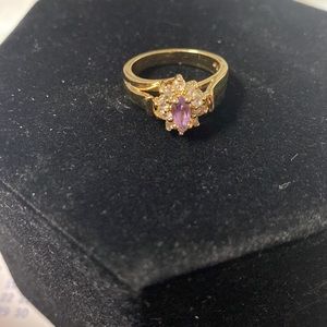 10K Gold Stamped Marked Ring Faux Diamonds Weighs 4.00 Size 6 1/2 Amethyst Stone